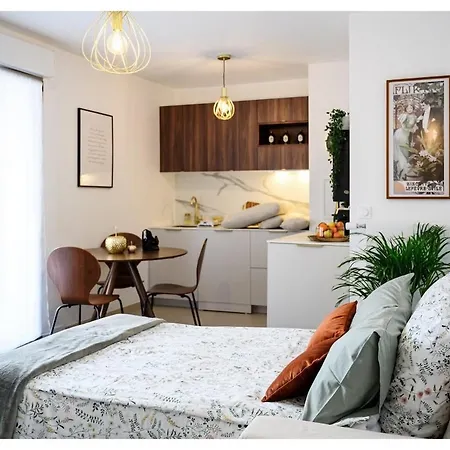 Apartment Entre Paris Et Le Chateau De Versailles - Parking *